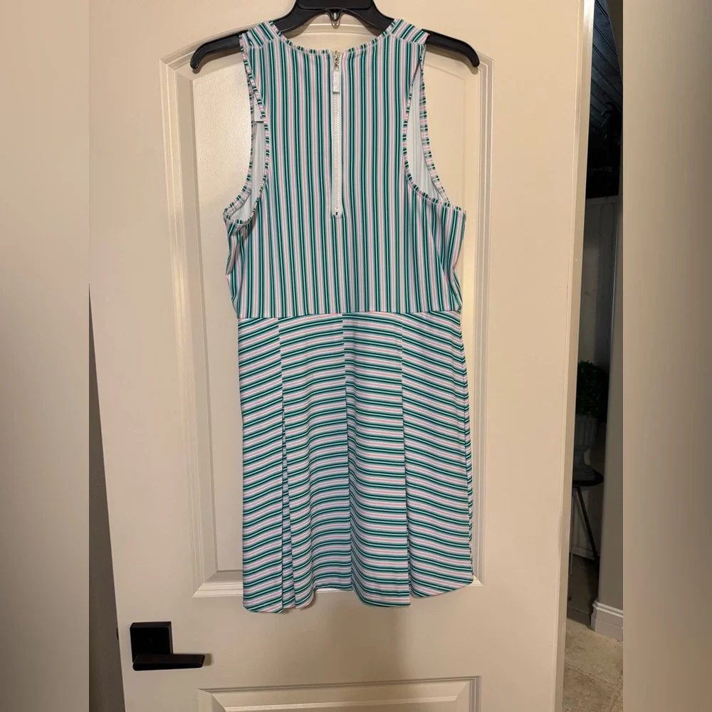 β¨ π Addison Bay Racquet Striped Print Crew Neck Sleeveless Pleated Active πβ¨ - Picture 6 of 15